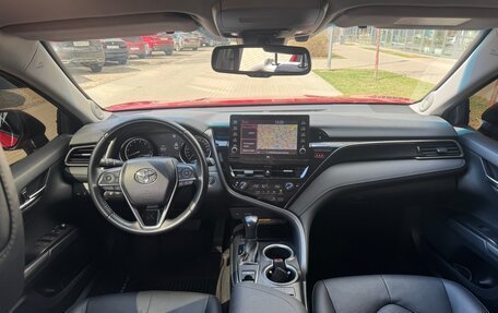 Toyota Camry, 2021 год, 3 490 000 рублей, 8 фотография