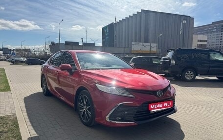 Toyota Camry, 2021 год, 3 490 000 рублей, 20 фотография
