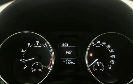 Skoda Yeti I рестайлинг, 2015 год, 1 190 000 рублей, 6 фотография