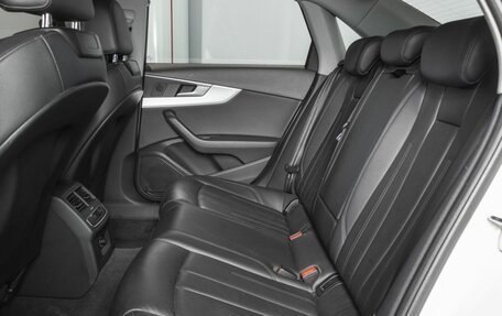 Audi A4, 2018 год, 1 670 000 рублей, 17 фотография