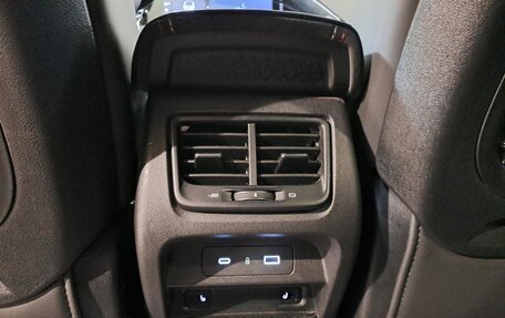 Geely Tugella FY11, 2023 год, 2 650 000 рублей, 20 фотография
