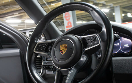 Porsche Cayenne III, 2018 год, 6 295 000 рублей, 17 фотография