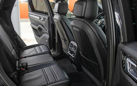 Porsche Cayenne III, 2018 год, 6 295 000 рублей, 12 фотография