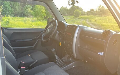 Suzuki Jimny, 2013 год, 1 299 000 рублей, 5 фотография