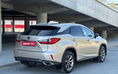Lexus RX IV рестайлинг, 2018 год, 4 100 000 рублей, 8 фотография