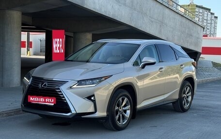 Lexus RX IV рестайлинг, 2018 год, 4 100 000 рублей, 4 фотография