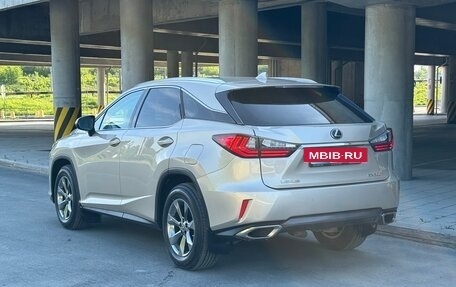 Lexus RX IV рестайлинг, 2018 год, 4 100 000 рублей, 6 фотография