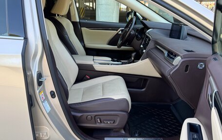 Lexus RX IV рестайлинг, 2018 год, 4 100 000 рублей, 15 фотография