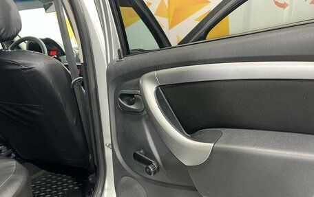 Renault Duster I рестайлинг, 2012 год, 860 000 рублей, 22 фотография