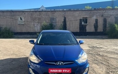 Hyundai Solaris II рестайлинг, 2012 год, 870 000 рублей, 1 фотография