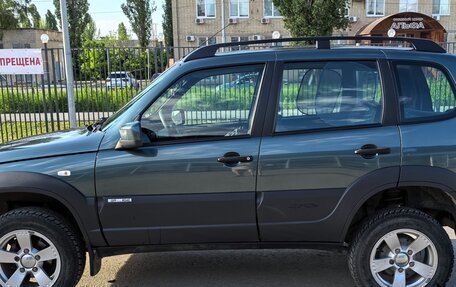 Chevrolet Niva I рестайлинг, 2015 год, 680 000 рублей, 7 фотография