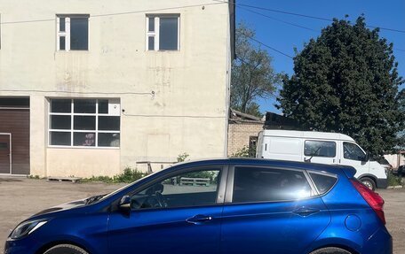 Hyundai Solaris II рестайлинг, 2012 год, 870 000 рублей, 2 фотография