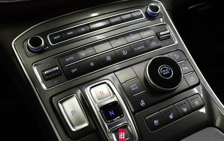 Hyundai Santa Fe IV, 2022 год, 3 850 000 рублей, 13 фотография