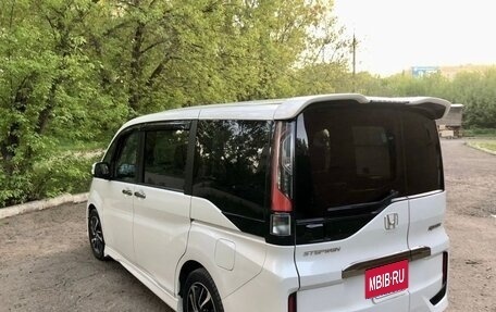 Honda Stepwgn IV, 2016 год, 1 680 000 рублей, 5 фотография