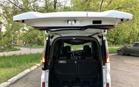 Honda Stepwgn IV, 2016 год, 1 680 000 рублей, 11 фотография