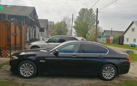 BMW 5 серия, 2011 год, 1 650 000 рублей, 2 фотография