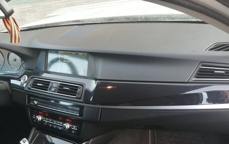BMW 5 серия, 2011 год, 1 650 000 рублей, 16 фотография