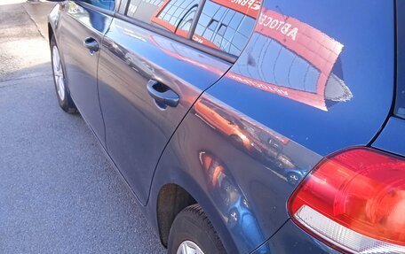 Volkswagen Golf VI, 2010 год, 800 000 рублей, 4 фотография