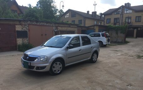 Renault Logan I, 2012 год, 600 000 рублей, 2 фотография