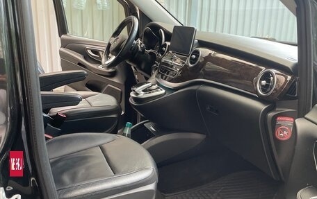 Mercedes-Benz V-Класс, 2018 год, 4 650 000 рублей, 5 фотография