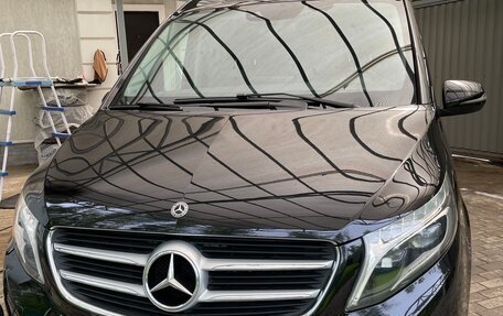 Mercedes-Benz V-Класс, 2018 год, 4 650 000 рублей, 19 фотография