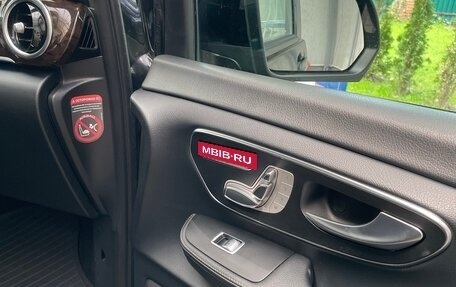 Mercedes-Benz V-Класс, 2018 год, 4 650 000 рублей, 13 фотография