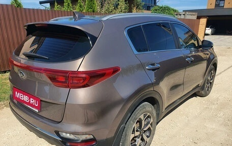 KIA Sportage IV рестайлинг, 2019 год, 2 700 000 рублей, 3 фотография
