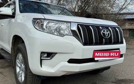 Toyota Land Cruiser Prado 150 рестайлинг 2, 2018 год, 5 000 000 рублей, 2 фотография