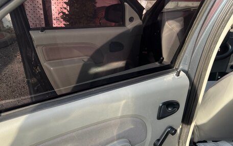 Renault Logan I, 2009 год, 400 000 рублей, 10 фотография