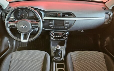 KIA Rio IV, 2017 год, 1 099 000 рублей, 9 фотография