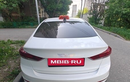 Hyundai Elantra VI рестайлинг, 2017 год, 860 000 рублей, 2 фотография