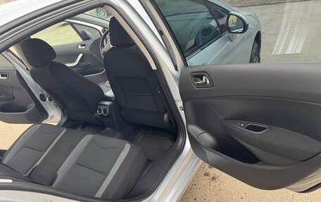 Peugeot 408 I рестайлинг, 2013 год, 450 000 рублей, 11 фотография