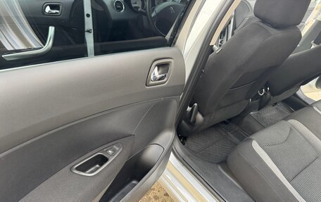 Peugeot 408 I рестайлинг, 2013 год, 450 000 рублей, 13 фотография