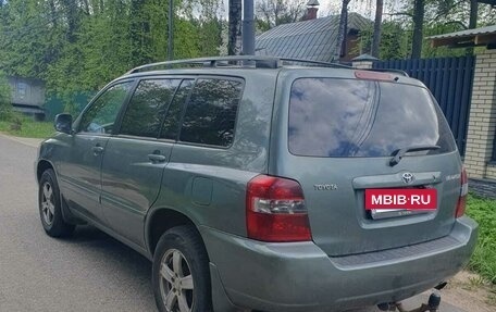 Toyota Highlander III, 2005 год, 1 000 000 рублей, 10 фотография