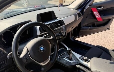 BMW 1 серия, 2018 год, 1 950 000 рублей, 7 фотография