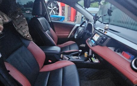 Toyota RAV4, 2014 год, 2 700 000 рублей, 10 фотография