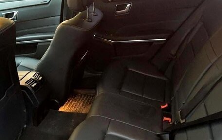 Mercedes-Benz E-Класс, 2013 год, 1 550 000 рублей, 5 фотография