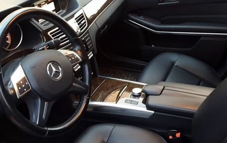 Mercedes-Benz E-Класс, 2013 год, 1 550 000 рублей, 4 фотография