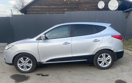 Hyundai ix35 I рестайлинг, 2012 год, 1 370 000 рублей, 3 фотография
