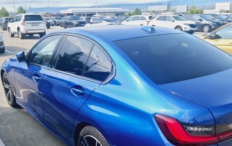 BMW 3 серия, 2022 год, 1 400 000 рублей, 4 фотография
