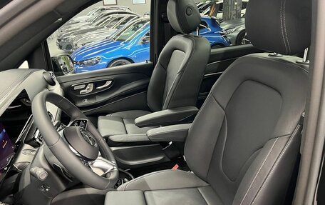 Mercedes-Benz V-Класс, 2024 год, 14 800 000 рублей, 9 фотография