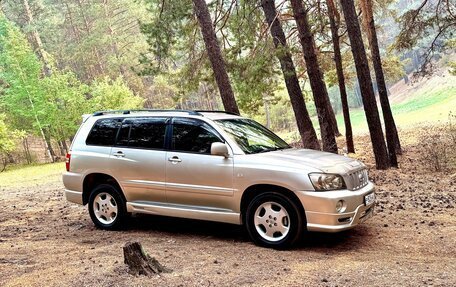 Toyota Kluger I, 2000 год, 1 400 000 рублей, 13 фотография