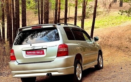 Toyota Kluger I, 2000 год, 1 400 000 рублей, 9 фотография