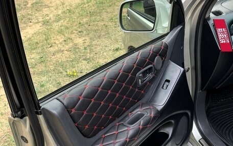 Toyota Kluger I, 2000 год, 1 400 000 рублей, 17 фотография