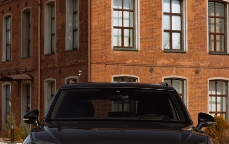 Volkswagen Touareg III, 2019 год, 5 980 000 рублей, 2 фотография