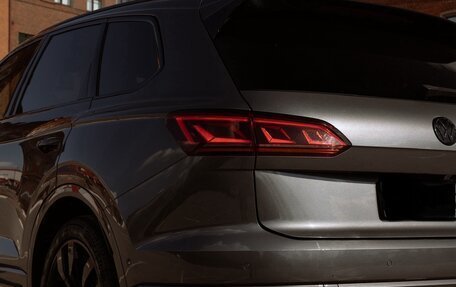 Volkswagen Touareg III, 2019 год, 5 980 000 рублей, 7 фотография