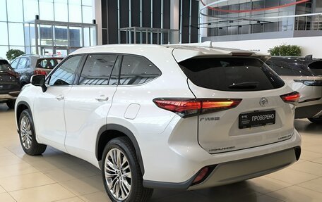 Toyota Highlander, 2025 год, 5 680 000 рублей, 11 фотография