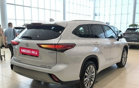 Toyota Highlander, 2025 год, 5 680 000 рублей, 9 фотография
