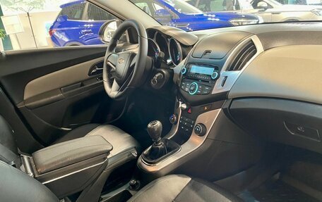 Chevrolet Cruze II, 2013 год, 840 000 рублей, 9 фотография