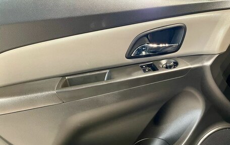 Chevrolet Cruze II, 2013 год, 840 000 рублей, 17 фотография